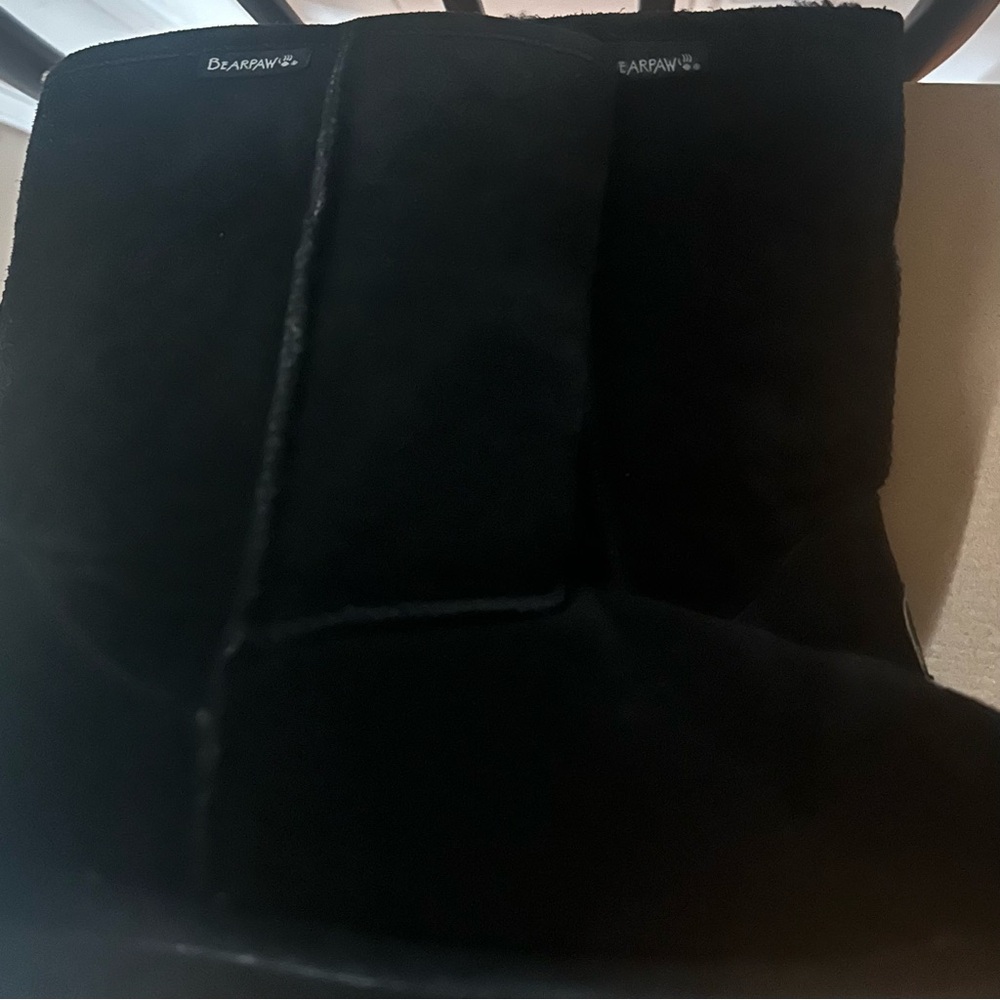 BearPaw Black Emma Short Suede Boots 608 W - Picture 5 of 10
